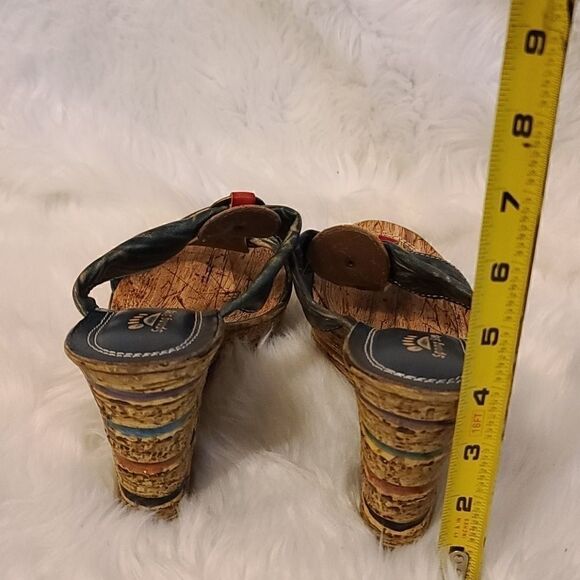 Spring step Genevieve distressed wedges - Picture 2 of 11